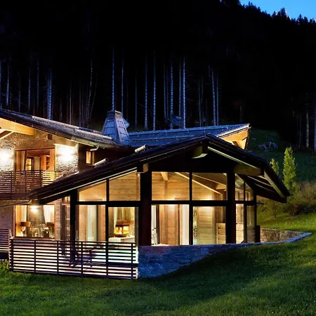 Alta Villa
